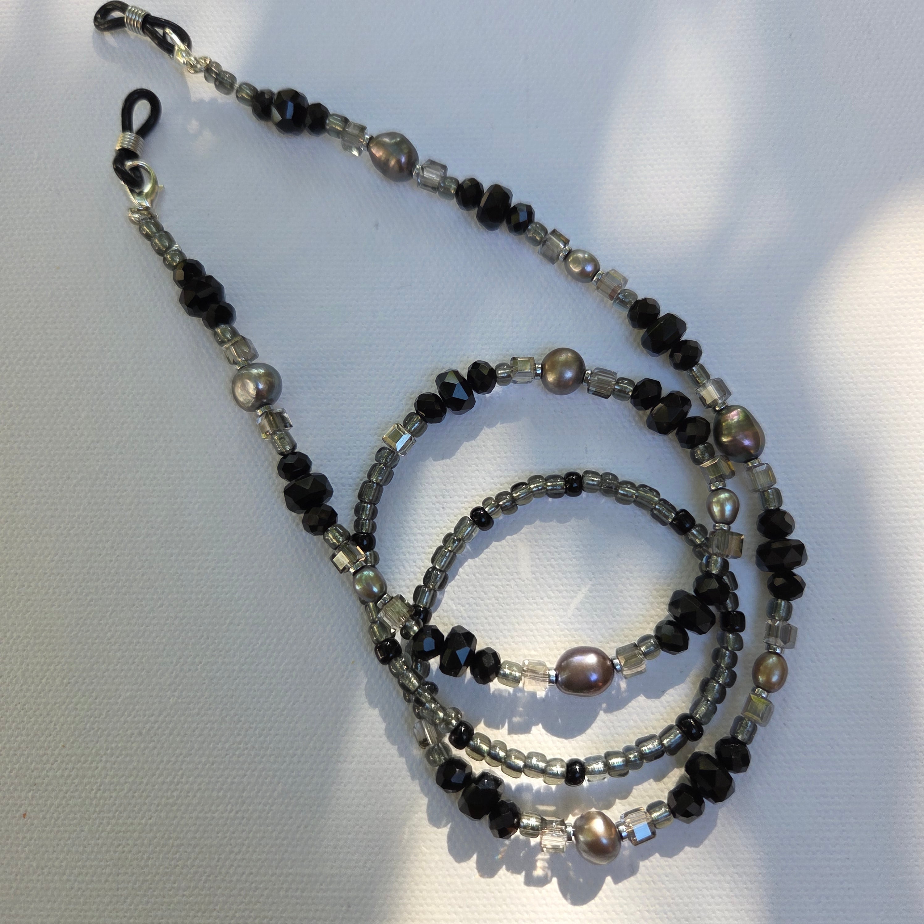 Midnight Glass Chain - Dark. Sophisticated. Unforgettable.