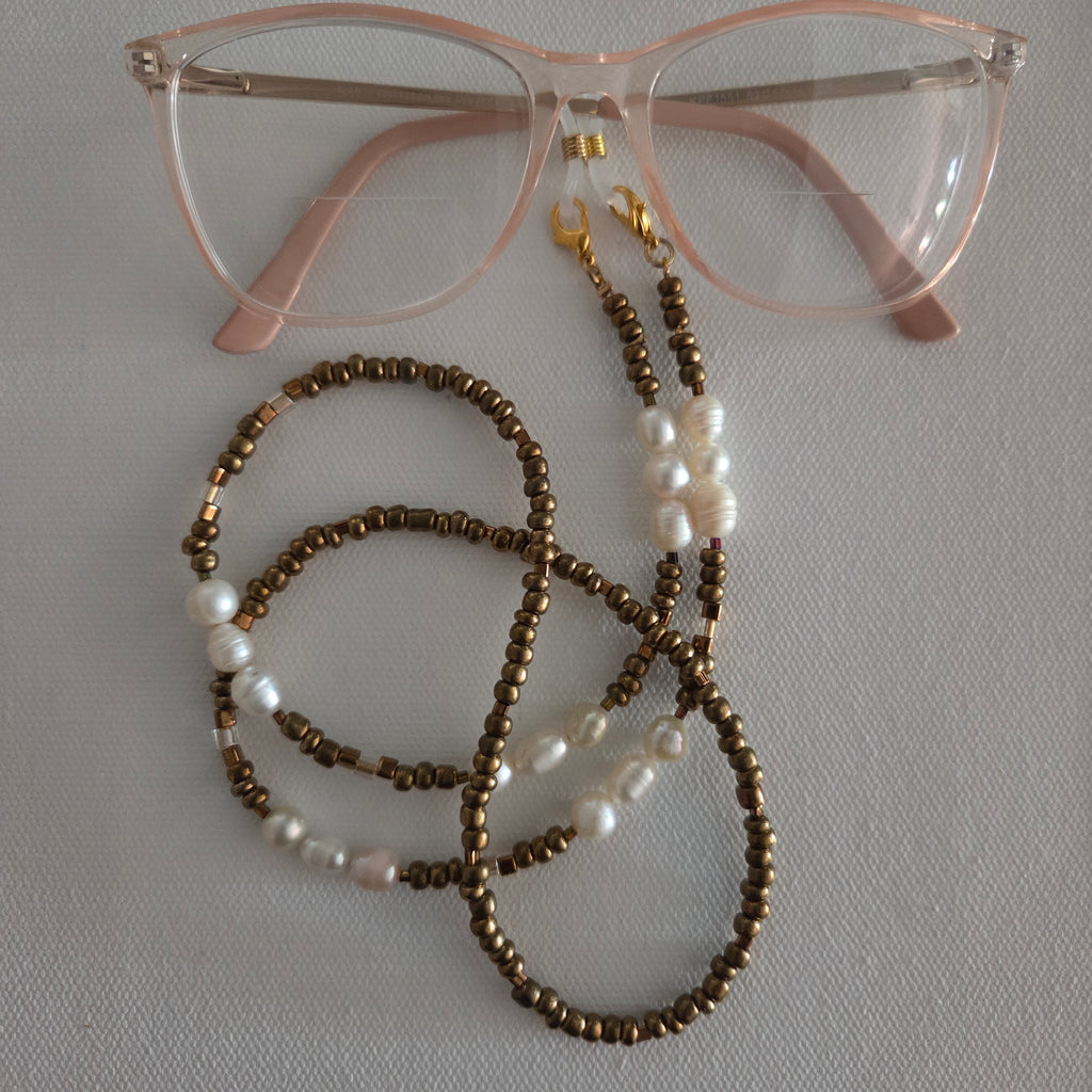 Simplicity Glass Chain